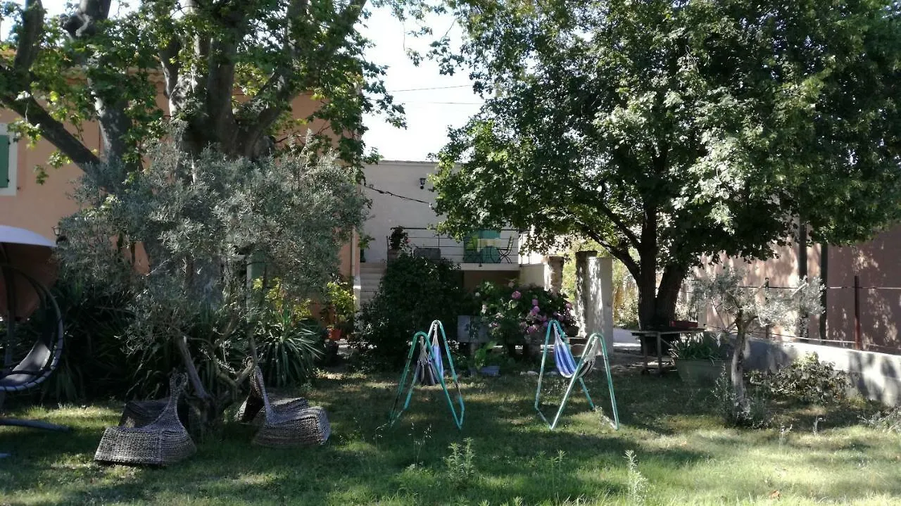 Berne &Michel Bed & Breakfast Avignon France