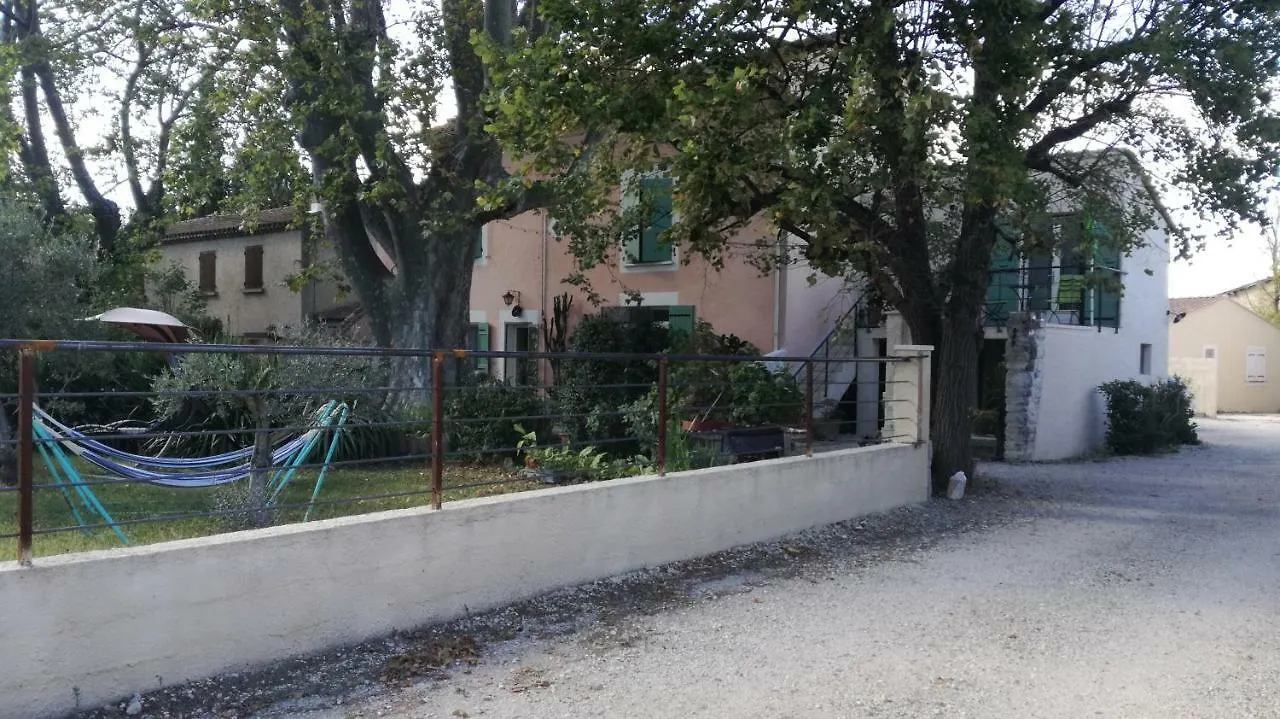 Berne &Michel Bed & Breakfast Avignon